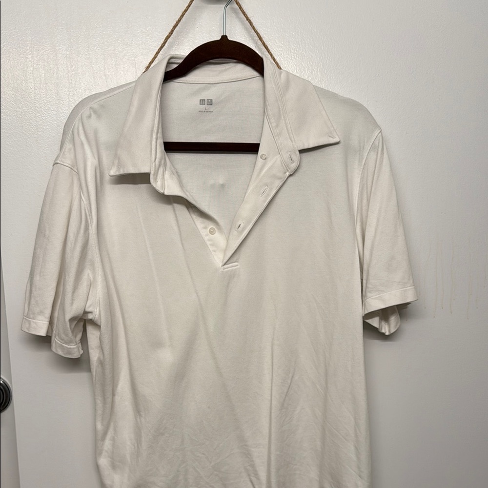 Uniqlo Men's White Polo Shirt